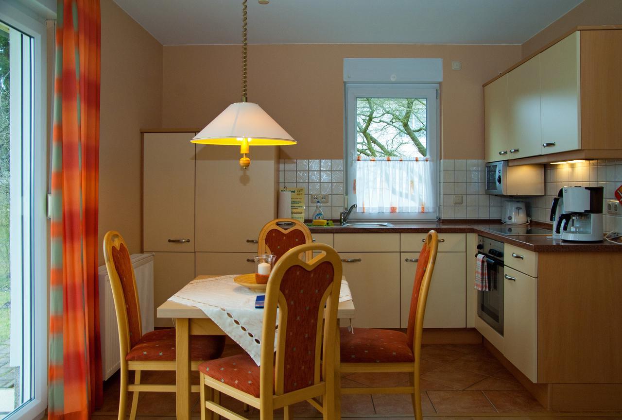 Sonnenhus - Ruegen Apartment Sellin  Exterior photo